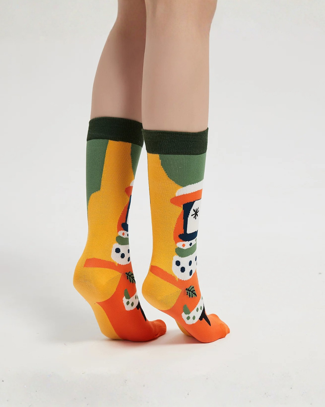 Sneaker Zone Crew Graphic Street Socks