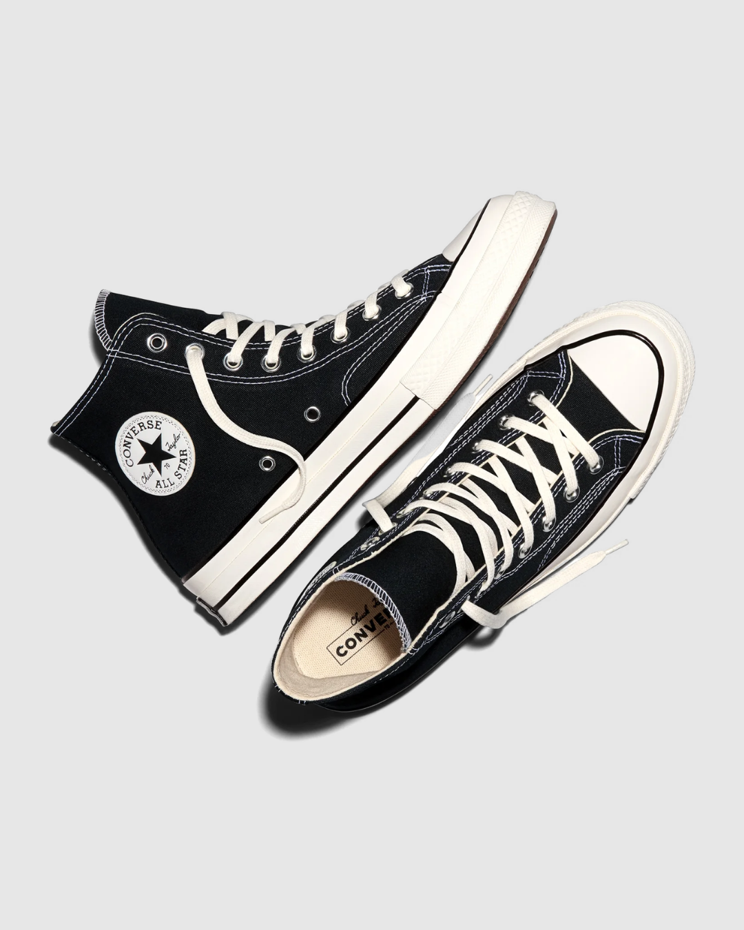 Sneaker Zone Crew Graphic Street Socks